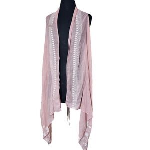 pale pink cape with floral lace trim one size